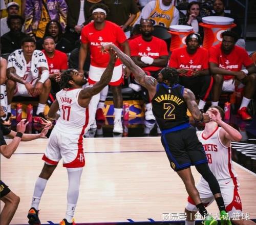 版发售日期,锁定,专家解读大,nba比分网,NBA即时比分,NBA篮球比分,NBA比赛数据,篮球赛事比分