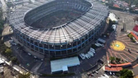 拜仁主场十年首败多特，图赫尔留任悬念待解